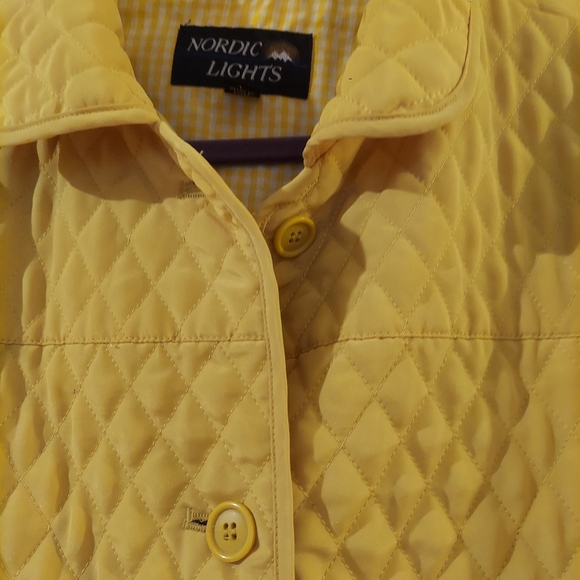 Nordic Lights Vintage Yellow quilted Jacket, Large - Picture 4 of 10